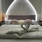 Melior Szallo 3* إغير