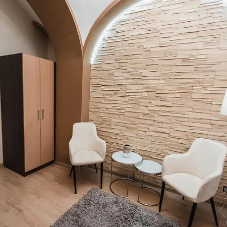 Melior Szallo Nocleg ze śniadaniem