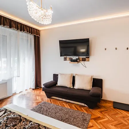 Melior Szallo ベッド・アンド・ブレックファスト エゲル