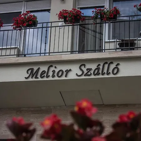 Melior Szallo Эгер