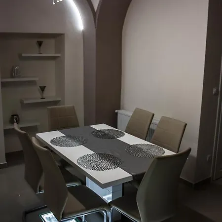 Melior Szallo Nocleg ze śniadaniem Eger