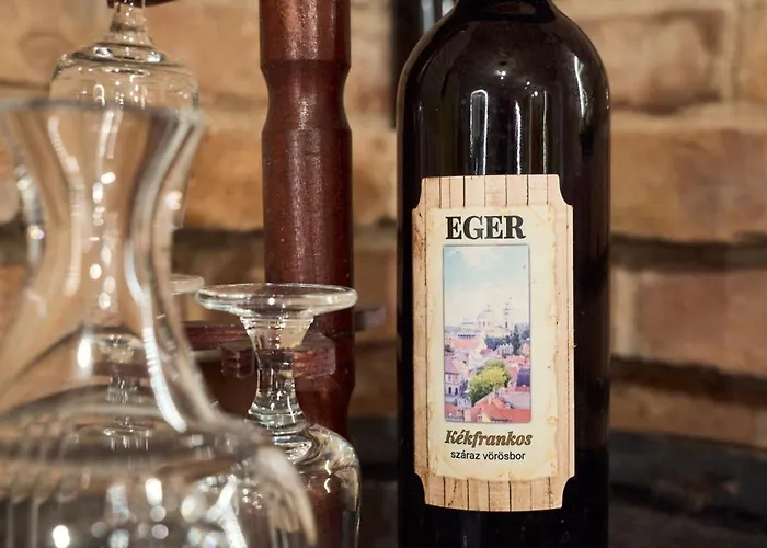 Oda ve Kahvaltı Melior Szallo Eğri