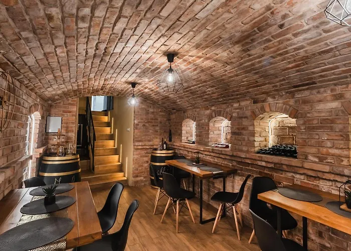 ベッド・アンド・ブレックファスト Melior Szallo エゲル