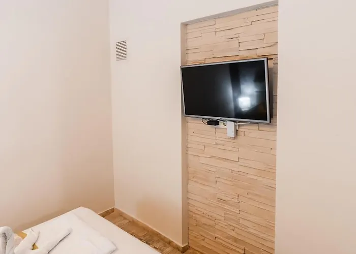 ベッド・アンド・ブレックファスト Melior Szallo