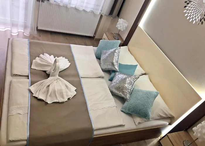 Melior Szallo エゲル